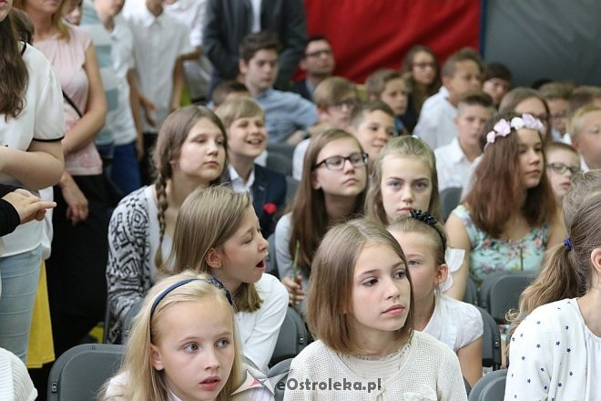 Zakończenie roku szkolnego w Szkole Podstawowej nr 1 [23.06.2017] - zdjęcie #31 - eOstroleka.pl