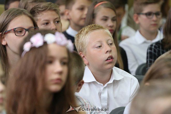 Zakończenie roku szkolnego w Szkole Podstawowej nr 1 [23.06.2017] - zdjęcie #34 - eOstroleka.pl