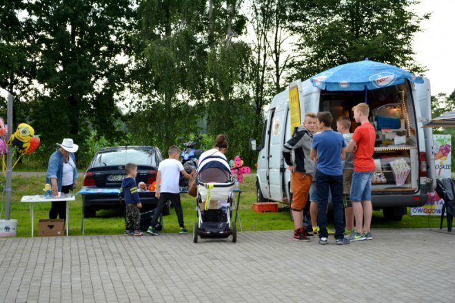 Festyn rodzinny w Babie [ZDJĘCIA] - zdjęcie #4 - eOstroleka.pl