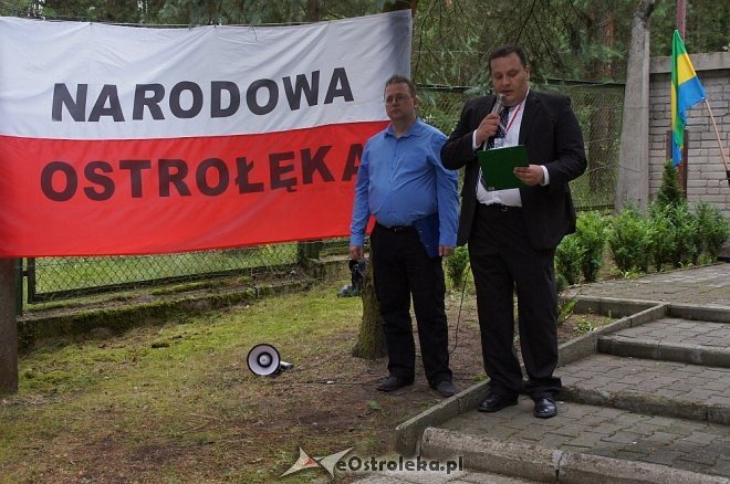 Ostrołęczanie oddali hołd ofiarom zbrodni wołyńskiej [WIDEO, ZDJĘCIA] - zdjęcie #74 - eOstroleka.pl