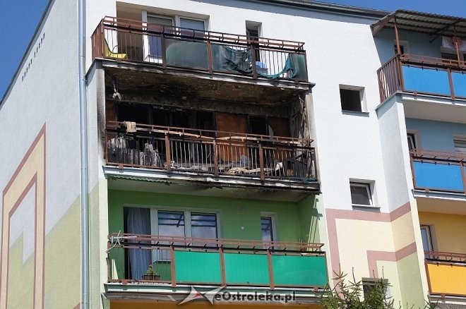 Ostrołęka: Pożar w bloku przy ulicy Madalińskiego [ZDJĘCIA] - zdjęcie #5 - eOstroleka.pl