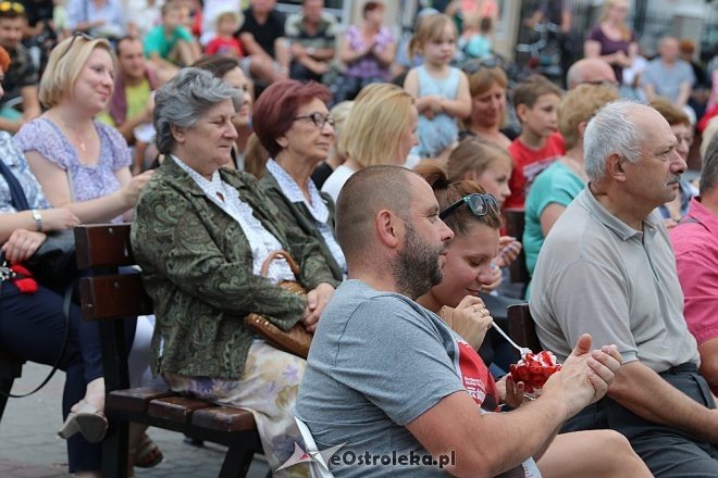 Witek Muzyk Ulicy w Art Czwartku [20.07.2017] - zdjęcie #29 - eOstroleka.pl