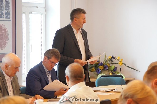 XXXV sesja Rady Powiatu w Ostrołęce [02.08.2017] - zdjęcie #3 - eOstroleka.pl