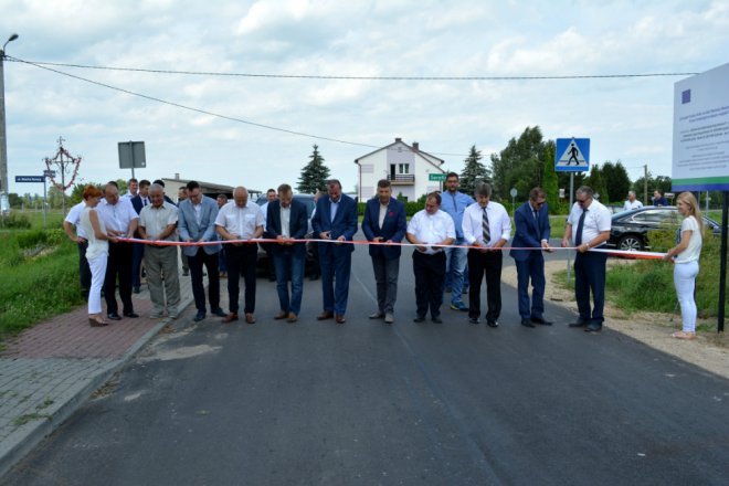 Ponad 12 kilometrów nowych dróg w gminie Łyse oficjalnie oddane do użytku [ZDJĘCIA] - zdjęcie #11 - eOstroleka.pl