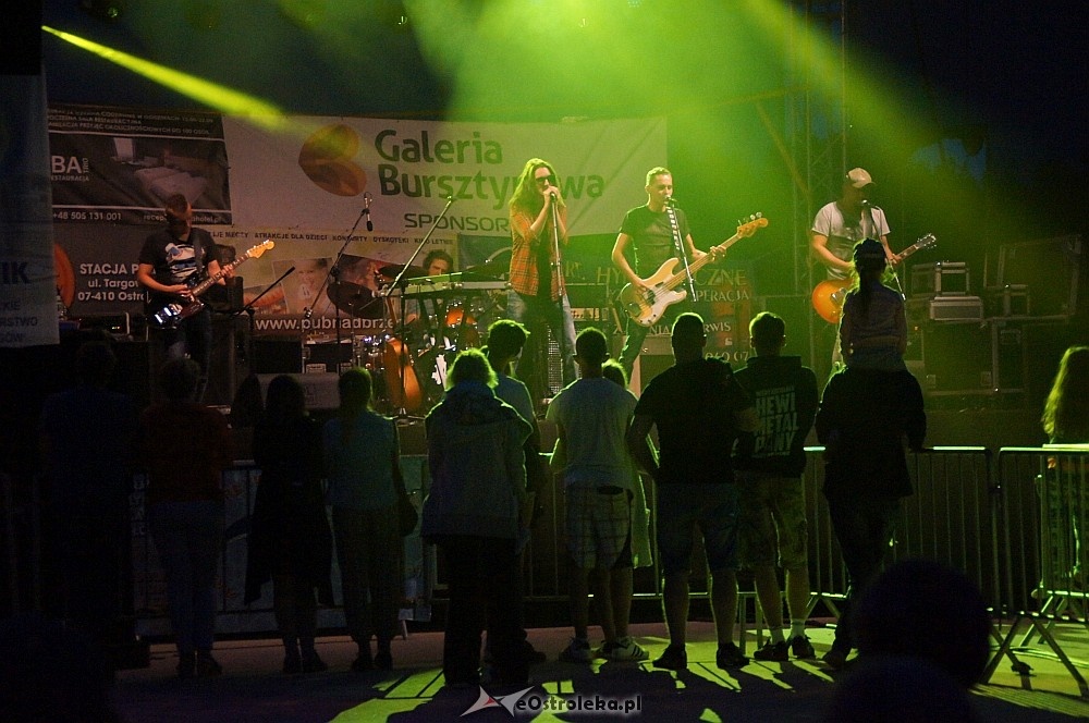 Koncert Manchester podczas festynu Cud nad Narwią [12.08.2017] - zdjęcie #50 - eOstroleka.pl