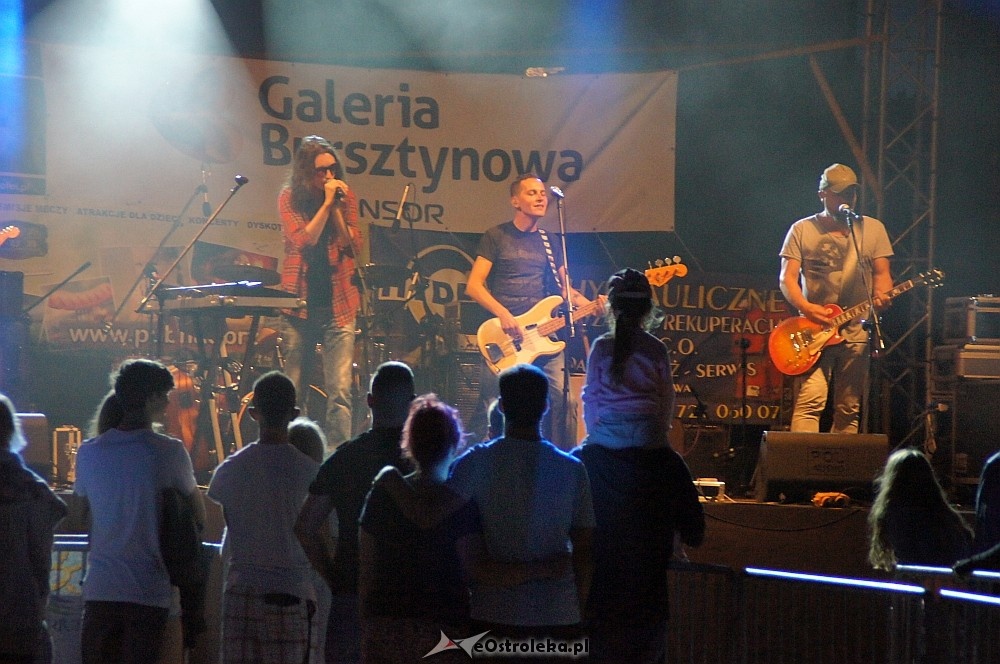 Koncert Manchester podczas festynu Cud nad Narwią [12.08.2017] - zdjęcie #57 - eOstroleka.pl