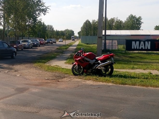 Wypadek na skrzyżowaniu Ławskiej z Przemysłową [16.08.2017] - zdjęcie #4 - eOstroleka.pl