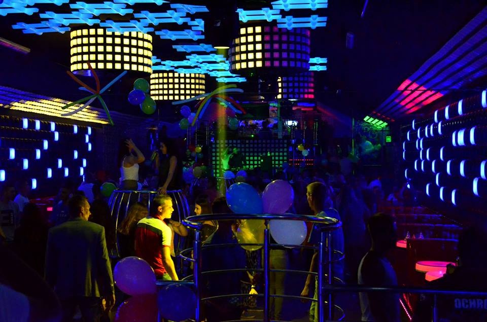 Urodziny Clubu Ibiza Zalesie: Koncert Bobi i Prisoners Show [WIDEO, ZDJĘCIA] - zdjęcie #4 - eOstroleka.pl