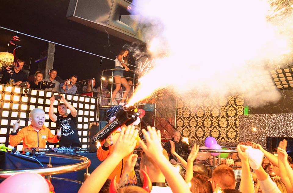 Urodziny Clubu Ibiza Zalesie: Koncert Bobi i Prisoners Show [WIDEO, ZDJĘCIA] - zdjęcie #61 - eOstroleka.pl