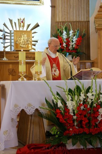 Odpust w parafii pw. Najświętszej Marii Panny Częstochowskiej w Obierwi [ZDJĘCIA] - zdjęcie #6 - eOstroleka.pl