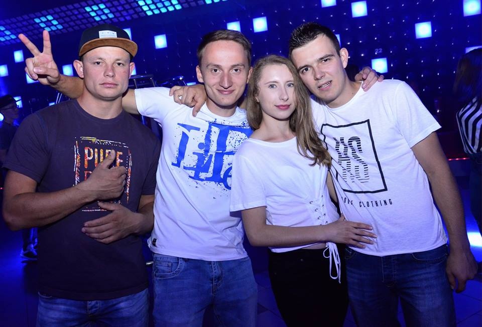 Bungee Party na zakończenie wakacji w Clubie Ibiza Zalesie [ZDJĘCIA] - zdjęcie #6 - eOstroleka.pl