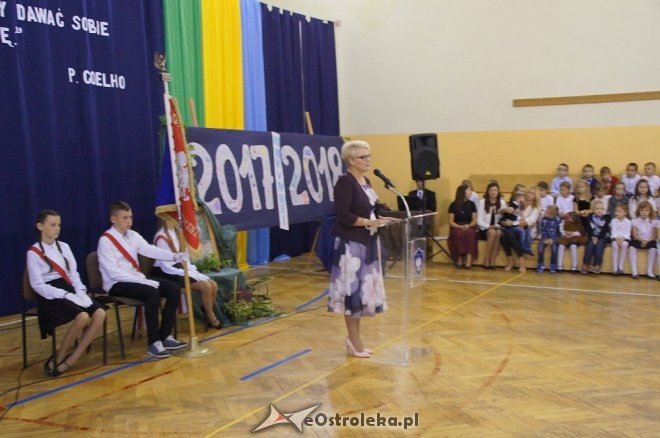 Rozpoczęcie roku szkolnego 2017/2018 w SP nr 6 [04.09.2017] - zdjęcie #43 - eOstroleka.pl