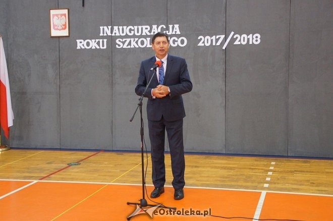 Rozpoczęcie roku szkolnego 2017/2018 w ZSZ nr 1 [04.09.2017] - zdjęcie #24 - eOstroleka.pl