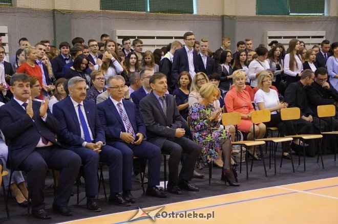 Rozpoczęcie roku szkolnego 2017/2018 w ZS nr 5 04.09.2017] - zdjęcie #23 - eOstroleka.pl