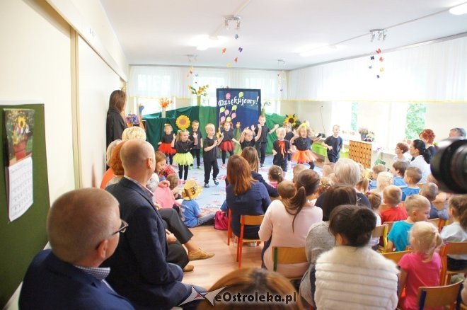 Ostrołęka: Przedszkole nr 5 ma nowy plac zabaw [ZDJĘCIA] - zdjęcie #25 - eOstroleka.pl