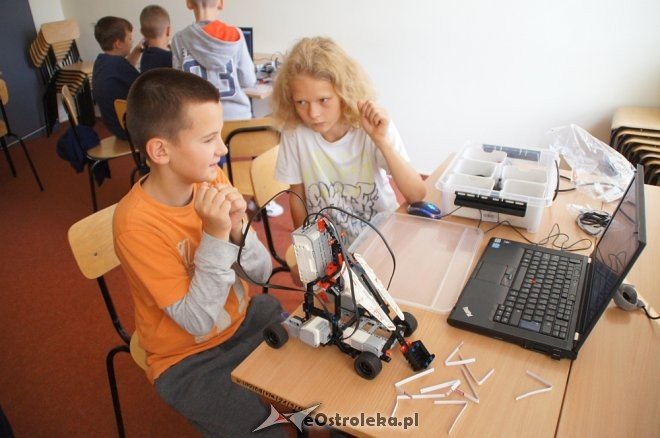 Ostrołęka: Budowali ruchome katapulty z kloców LEGO [WIDEO, ZDJĘCIA] - zdjęcie #10 - eOstroleka.pl