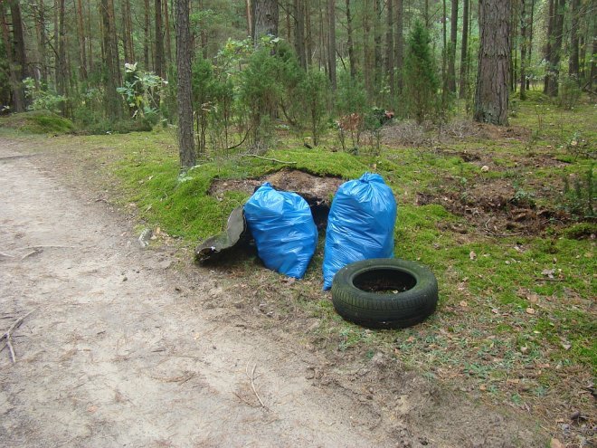 Akcja Sprzątania Świata w gminie Olszewo-Borki [ZDJĘCIA] - zdjęcie #4 - eOstroleka.pl