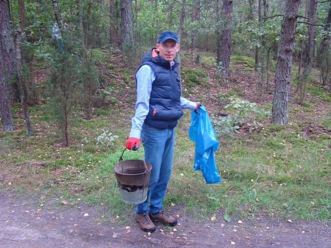 Akcja Sprzątania Świata w gminie Olszewo-Borki [ZDJĘCIA] - zdjęcie #9 - eOstroleka.pl