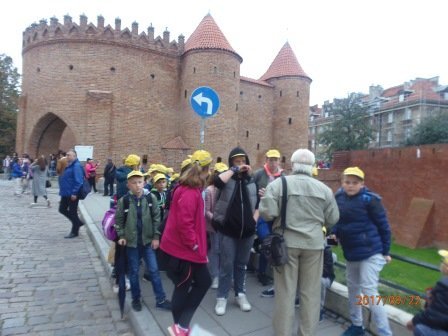 Uczniowie ze Szkoły Podstawowej w Pasiekach z edukacyjną wizytą w Centrum Nauki Kopernik [ZDJĘCIA] - zdjęcie #10 - eOstroleka.pl