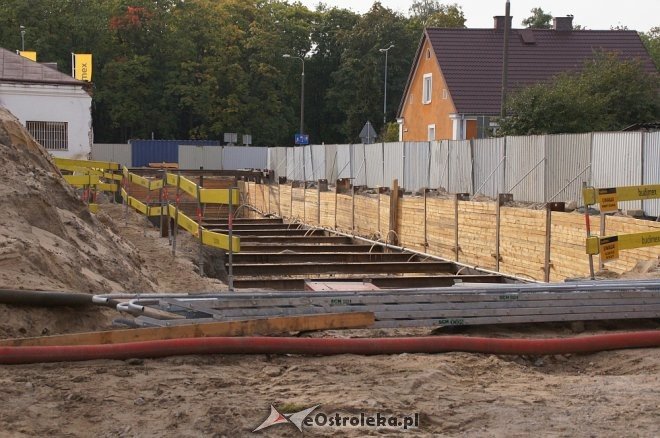 Na budowie Muzeum Żołnierzy Wyklętych w Ostrołęce [28.09.2017] - zdjęcie #1 - eOstroleka.pl