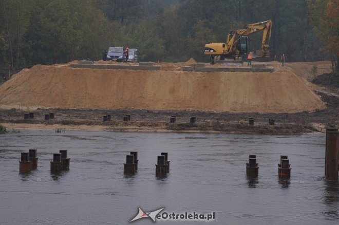 Ostrołęka: Dziś wojsko zaczyna montaż tymczasowego mostu na Narwi [03.10.2017] - zdjęcie #20 - eOstroleka.pl