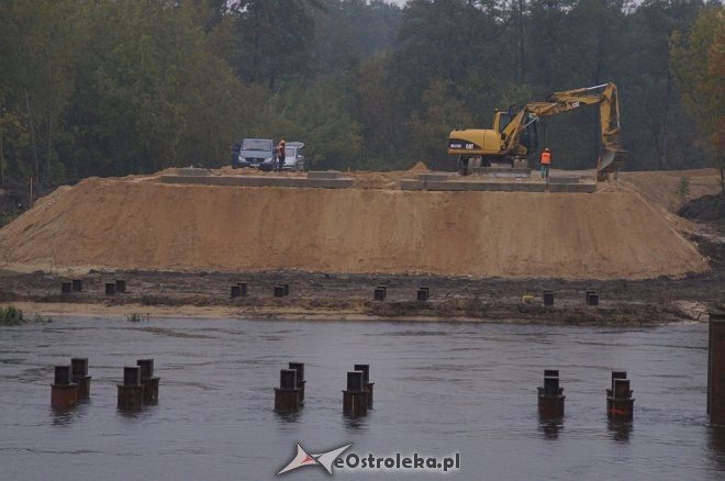 Ostrołęka: Dziś wojsko zaczyna montaż tymczasowego mostu na Narwi [03.10.2017] - zdjęcie #21 - eOstroleka.pl