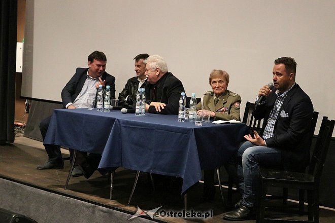 Debata podczas przeglądu filmów dokumentalnych w OCK [02.10.2017] - zdjęcie #16 - eOstroleka.pl