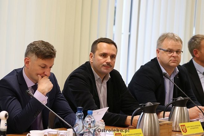 Sesja Rady Miasta Ostrołęki [05.10.2017] - zdjęcie #9 - eOstroleka.pl