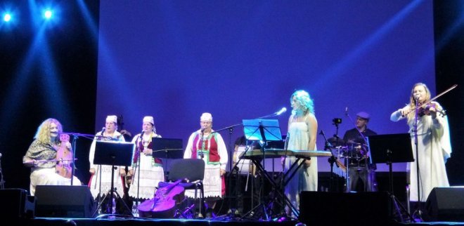Śpiewacy z Czarni i Bandyś na Festiwalu Skrzyżowaniu Kultur [ZDJĘCIA] - zdjęcie #2 - eOstroleka.pl