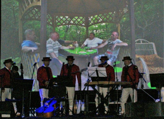 Śpiewacy z Czarni i Bandyś na Festiwalu Skrzyżowaniu Kultur [ZDJĘCIA] - zdjęcie #4 - eOstroleka.pl