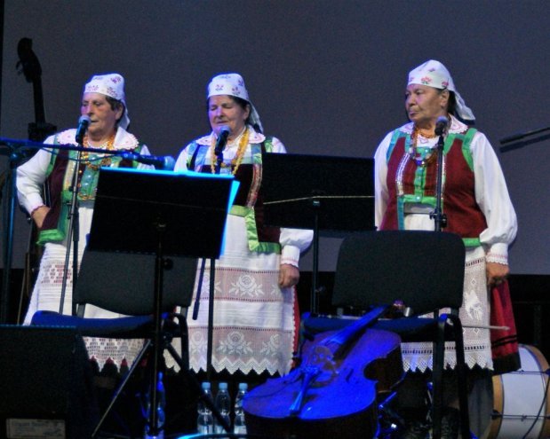 Śpiewacy z Czarni i Bandyś na Festiwalu Skrzyżowaniu Kultur [ZDJĘCIA] - zdjęcie #5 - eOstroleka.pl
