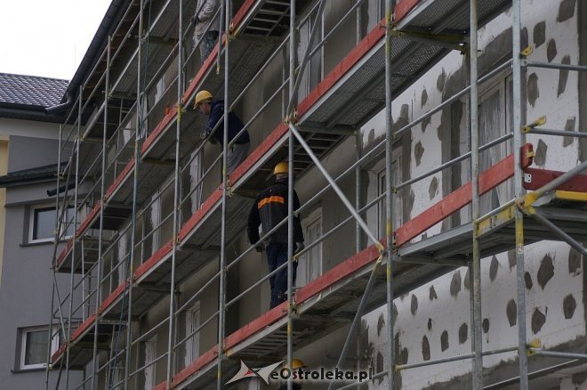 Budowa bloku na osiedlu OTBS wkroczyła w kolejny etap [ZDJĘCIA] - zdjęcie #17 - eOstroleka.pl