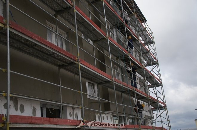 Budowa bloku na osiedlu OTBS wkroczyła w kolejny etap [ZDJĘCIA] - zdjęcie #29 - eOstroleka.pl