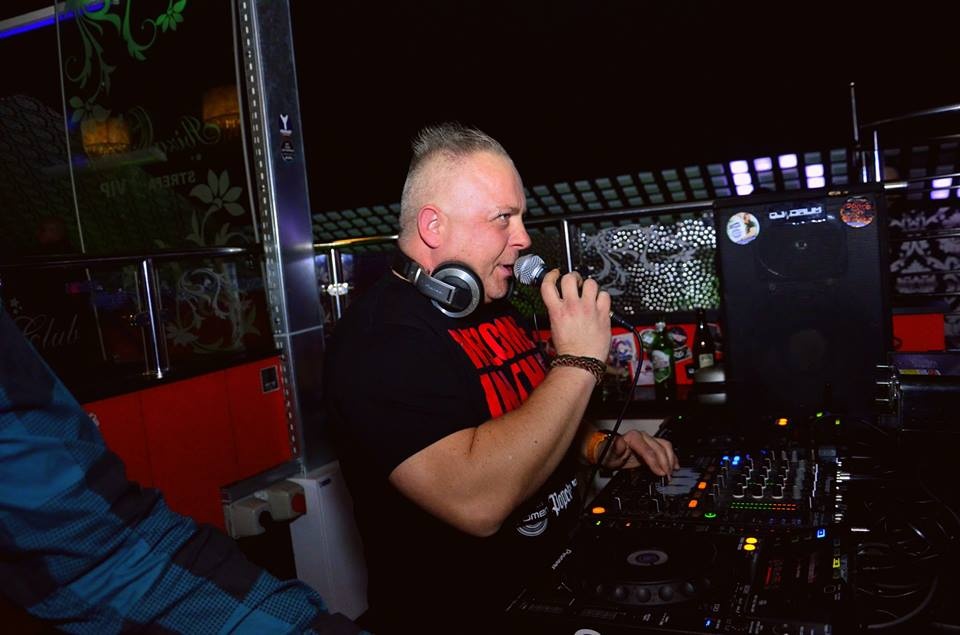 DJ Omen i Boss Warsaw Shore w Clubie Ibiza Zalesie [ZDJĘCIA] - zdjęcie #10 - eOstroleka.pl
