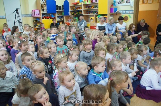 Bezpieczny Przedszkolak w Przedszkolu Miejskim nr 17 [12.10.2017] - zdjęcie #16 - eOstroleka.pl