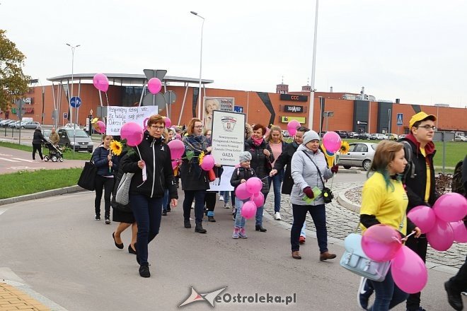 Marsz Różowej Wstążeczki [14.10.2017] - zdjęcie #12 - eOstroleka.pl