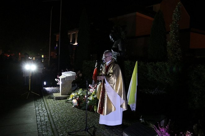 Dzień patrona Ostrołęki - św. Jana Pawła II [16.10.2017] - zdjęcie #12 - eOstroleka.pl