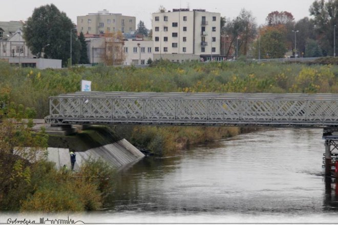 Ostrołęka: Obie nitki tymczasowego mostu już gotowe [ZDJĘCIA] - zdjęcie #13 - eOstroleka.pl