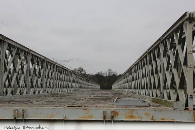 Ostrołęka: Obie nitki tymczasowego mostu już gotowe [ZDJĘCIA] - zdjęcie #19 - eOstroleka.pl