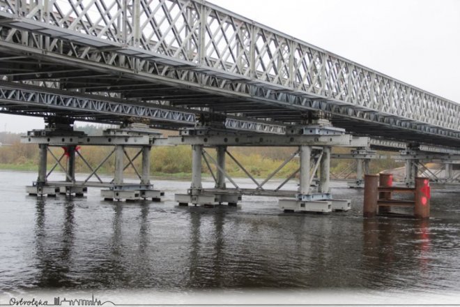 Budowa mostu tymczasowego. Saperzy zameldowali wykonanie zadania [ZDJĘCIA] - zdjęcie #24 - eOstroleka.pl