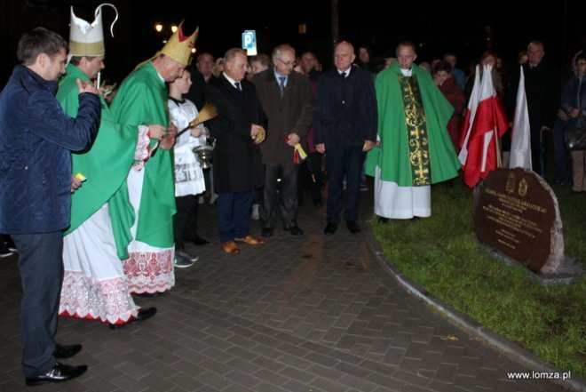 Biskup Stanisław Kosta Łukomski uhonorowany [ZDJĘCIA] - zdjęcie #14 - eOstroleka.pl