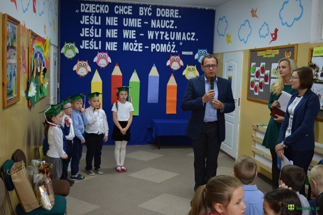 Pasowanie na ucznia w Szkole Podstawowej w Glebie [ZDJĘCIA] - zdjęcie #13 - eOstroleka.pl