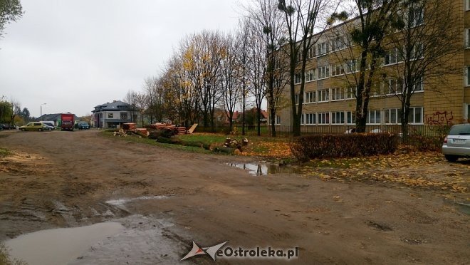 Ruszyły prace związane z budową ulicy Dobrzańskiego [ZDJĘCIA] - zdjęcie #6 - eOstroleka.pl