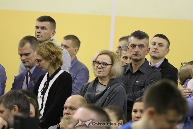 Pasowanie na ucznia w SP nr 6 w Ostrołęce [09.11.2017] - zdjęcie #54 - eOstroleka.pl