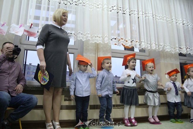 Pasowanie na Przedszkolaka w Krainie Misiów [10.11.2017] - zdjęcie #86 - eOstroleka.pl