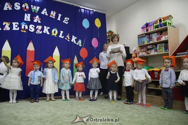 Pasowanie na Przedszkolaka w Krainie Misiów [10.11.2017] - zdjęcie #114 - eOstroleka.pl