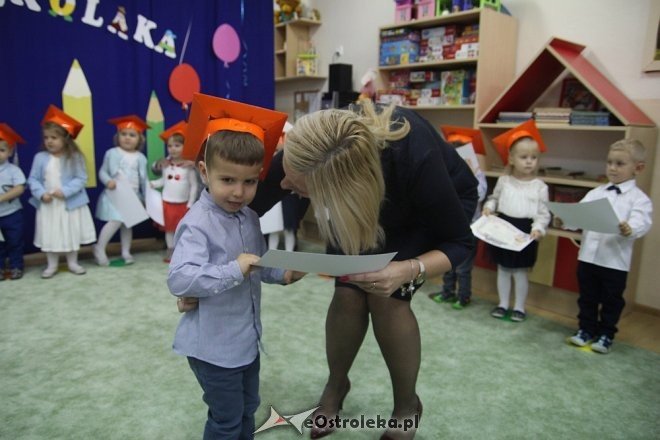 Pasowanie na Przedszkolaka w Krainie Misiów [10.11.2017] - zdjęcie #134 - eOstroleka.pl