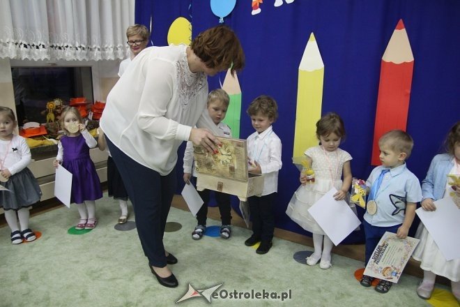 Pasowanie na Przedszkolaka w Krainie Misiów [10.11.2017] - zdjęcie #165 - eOstroleka.pl