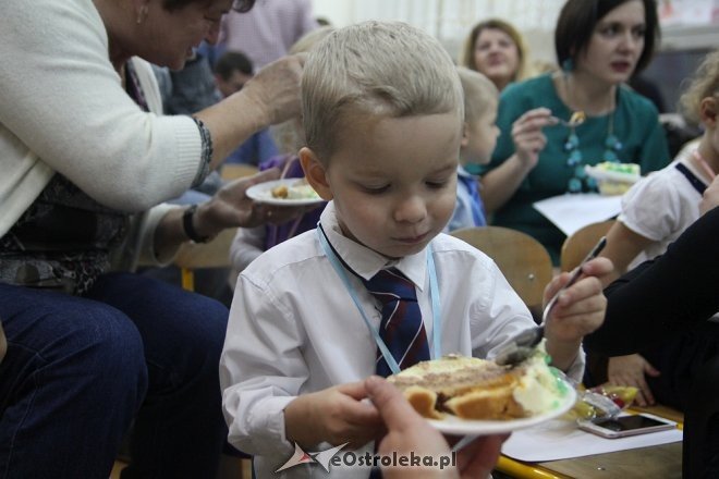 Pasowanie na Przedszkolaka w Krainie Misiów [10.11.2017] - zdjęcie #184 - eOstroleka.pl