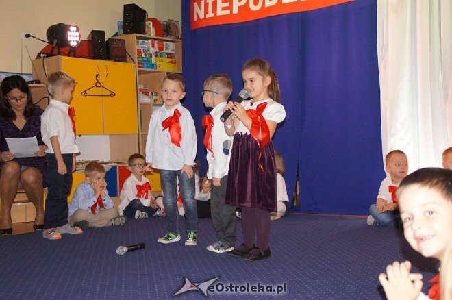 Święto Niepodległości w Przedszkolu Miejskim nr 17 Krainia Misiów [13.11.2017] - zdjęcie #17 - eOstroleka.pl